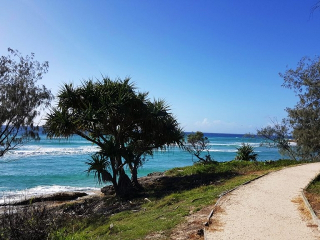 Walk from Cylinder Beach to Deadmans Beach, North Stradbroke Island